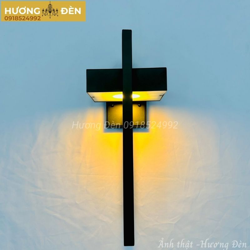 den-vach-tuong-ngoai-troi-chinh-hang-vnt105